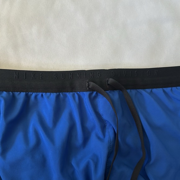 Nike Run Division XL Hybrid Line Running Shorts - Picture 6 of 8